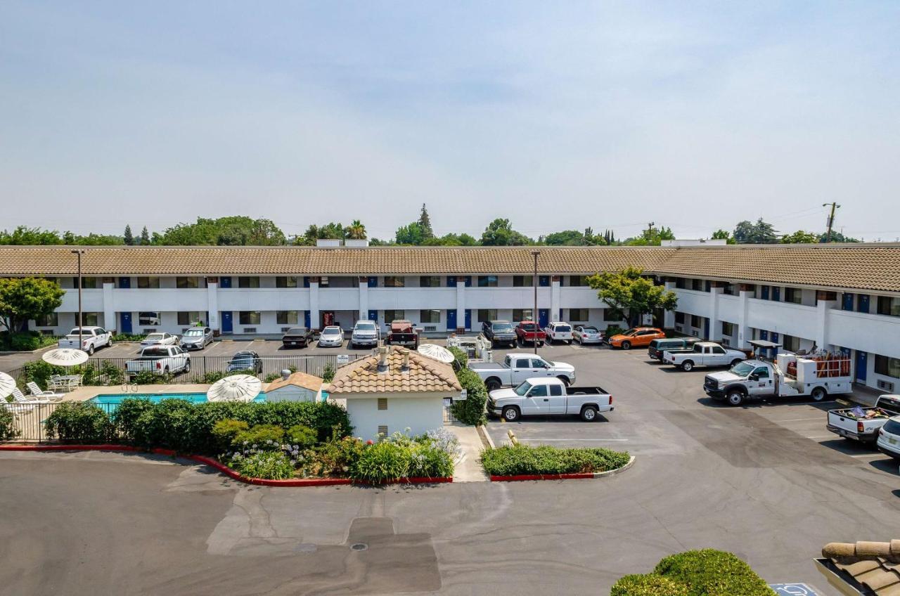 Motel 6 Oakdale, Ca Exterior photo