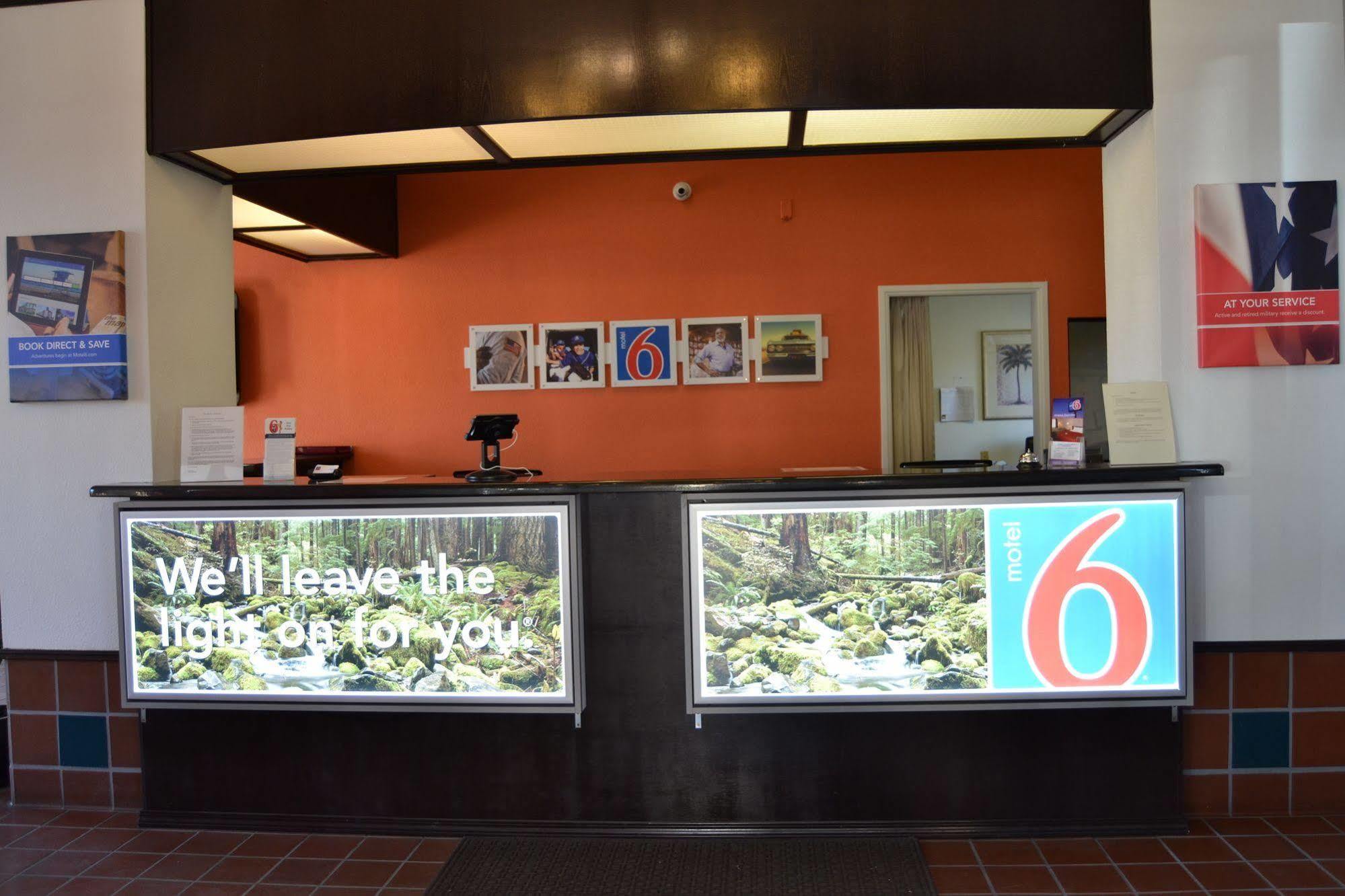 Motel 6 Oakdale, Ca Exterior photo